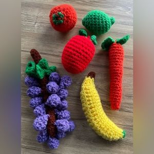 Lot of 6 Handcrafted Crocheted Toys Fruits & Veggies Banana Carrot Lemon EUC